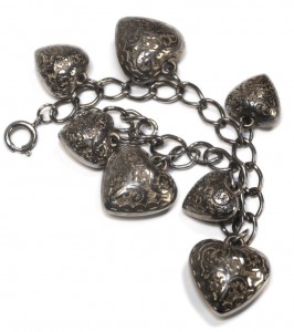 Puffy heart charm bracelet